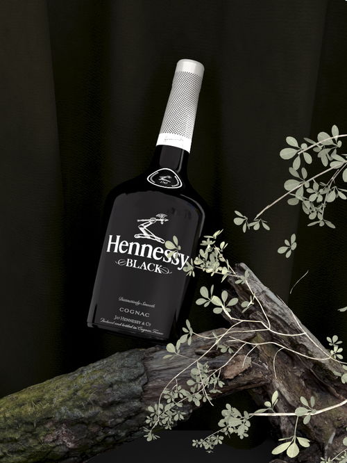 簡約自然之美 探索精華液與日用百貨的電商渲染藝術(shù)